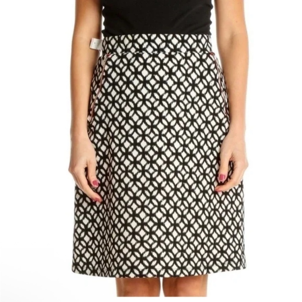 Le Lis Black and White Geometric A-Line Skirt